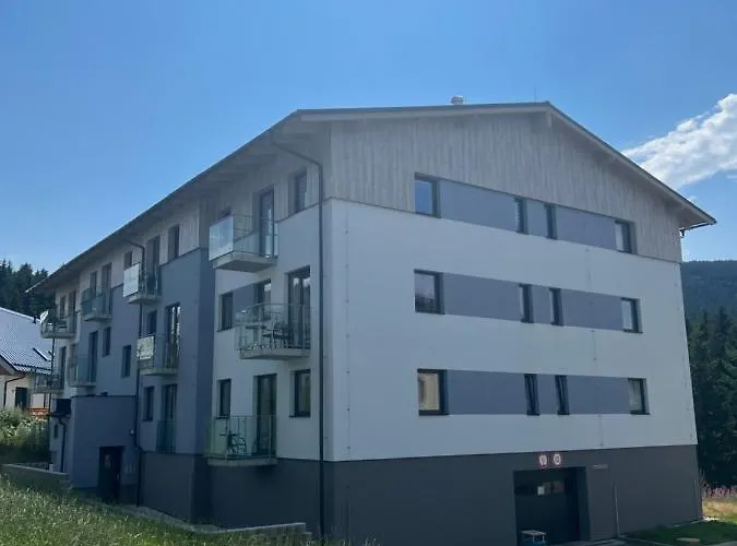 Klinovec-apartments 아파트 Loučná pod Klínovcem